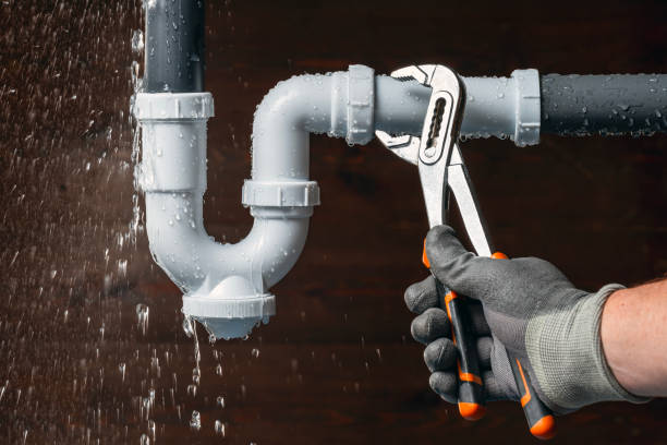Professional Leak Detection technician working in Chapel Hill, NC